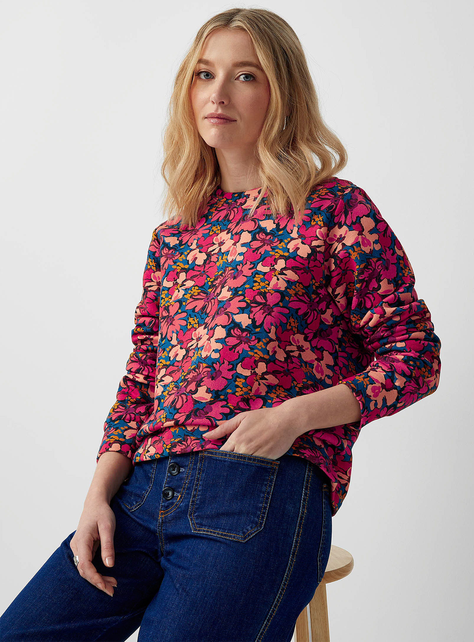 Contemporaine Enchanted Garden Sweatshirt Made With Liberty Fabric In Patterned Red