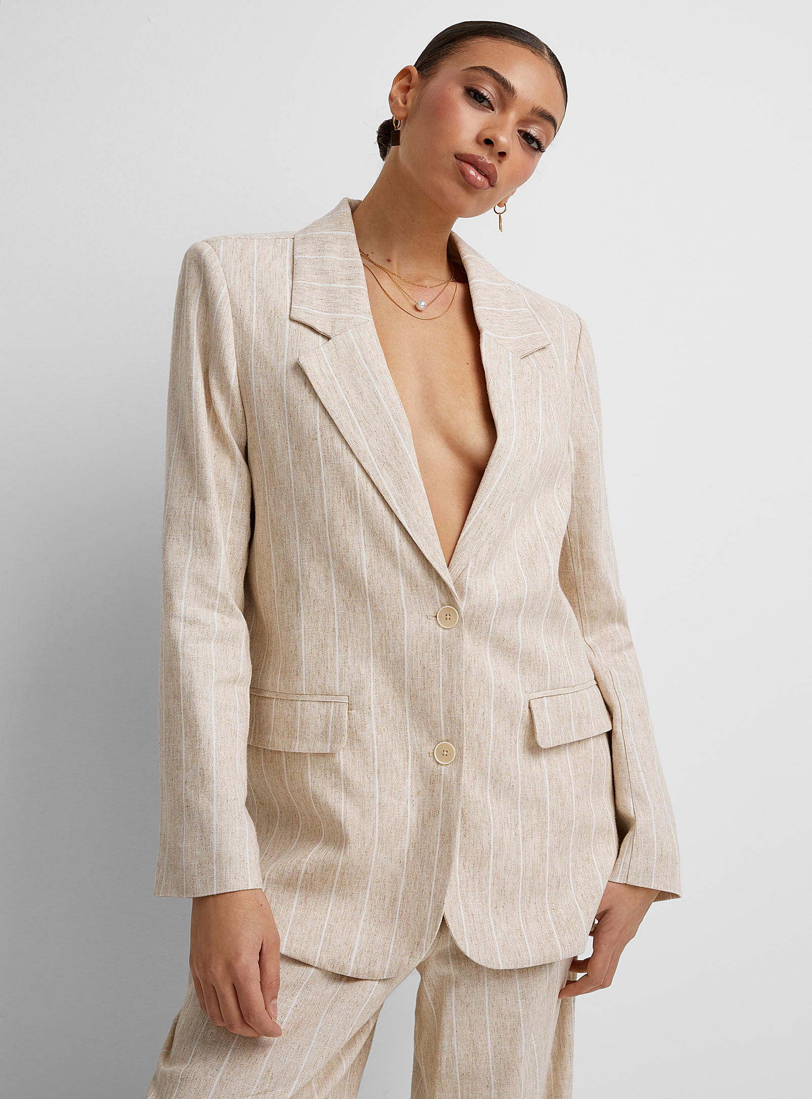 Icone Touch Of Linen Loose Blazer In Patterned Ecru