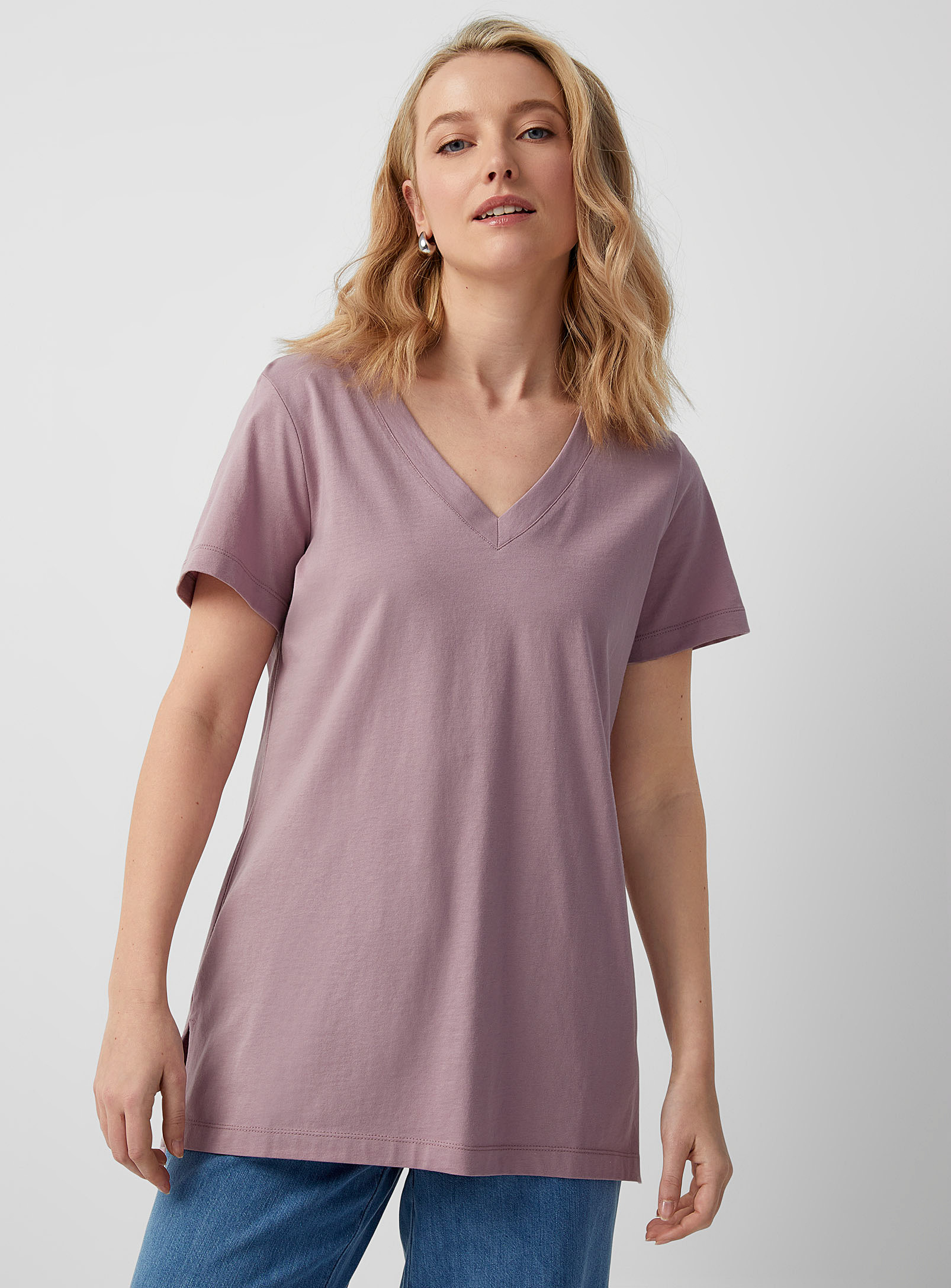 Contemporaine V-neck Tunic T-shirt In Dusky Pink