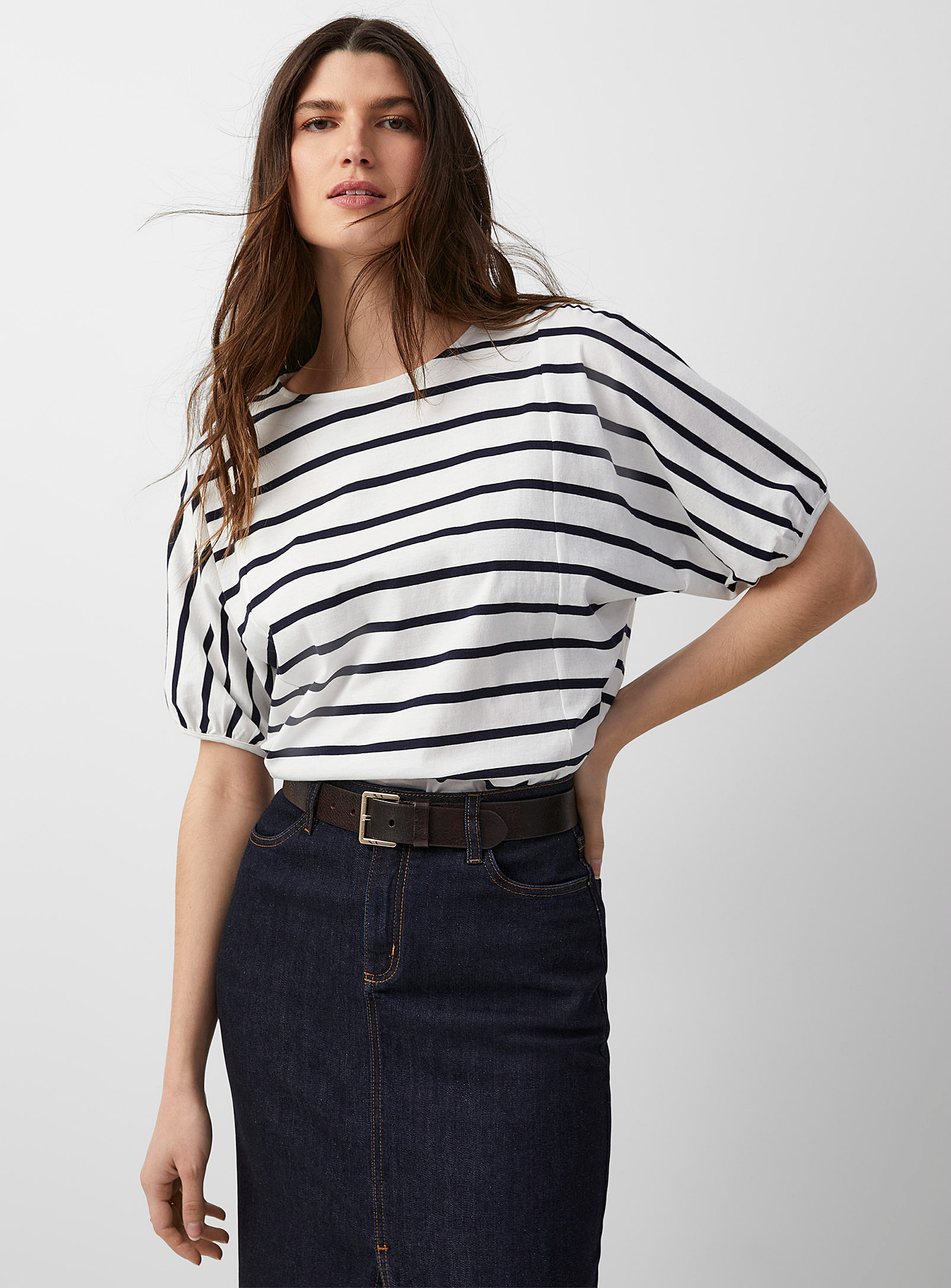 Contemporaine Dolman-sleeve Striped T-shirt In Patterned White