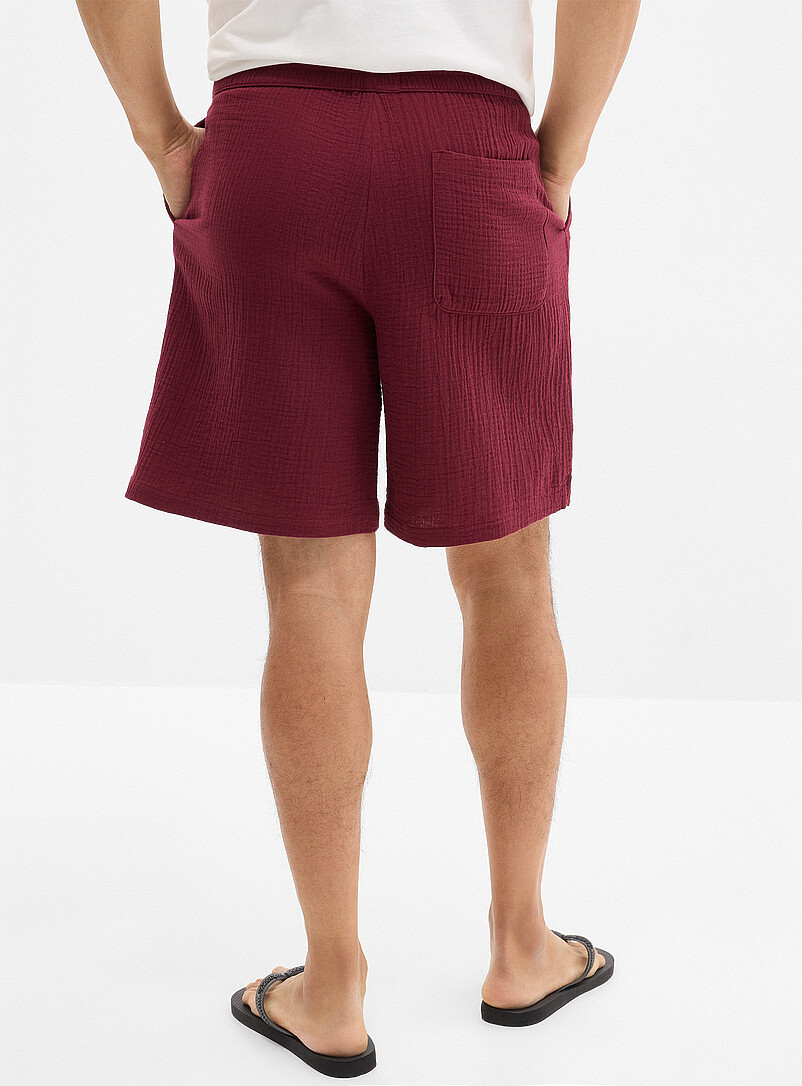 Crinkled cotton short Inseam: 8.5" (21 cm) product image 3
