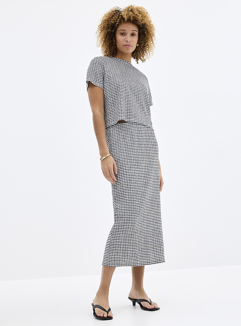 Stretch Gingham Pencil Skirt