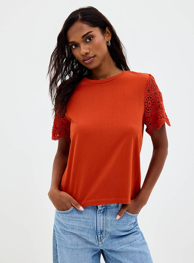 Organic cotton crocheted sleeve T-shirt product image (primary)