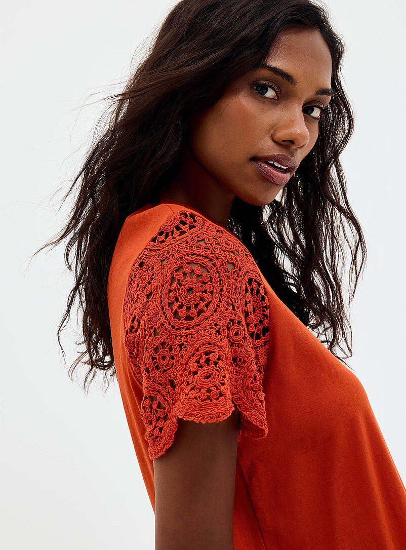 Organic cotton crocheted sleeve T-shirt product image 2