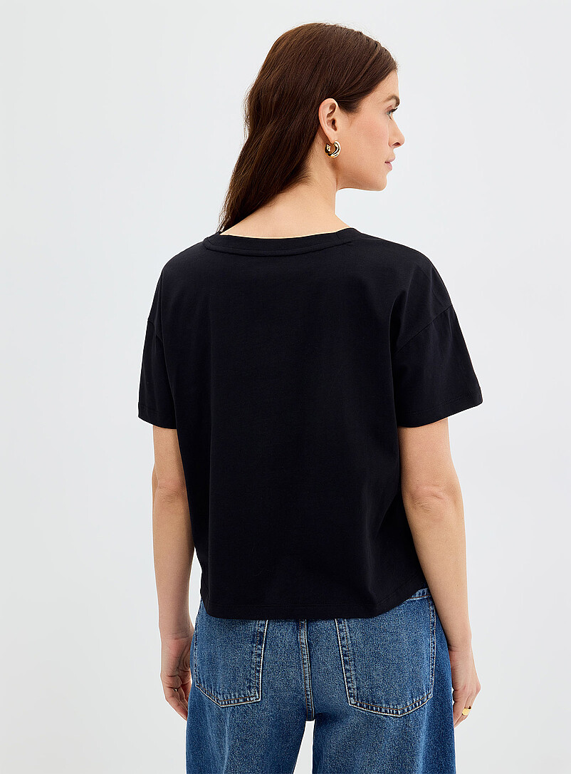 100% organic cotton boxy V-neck T-shirt product image 2