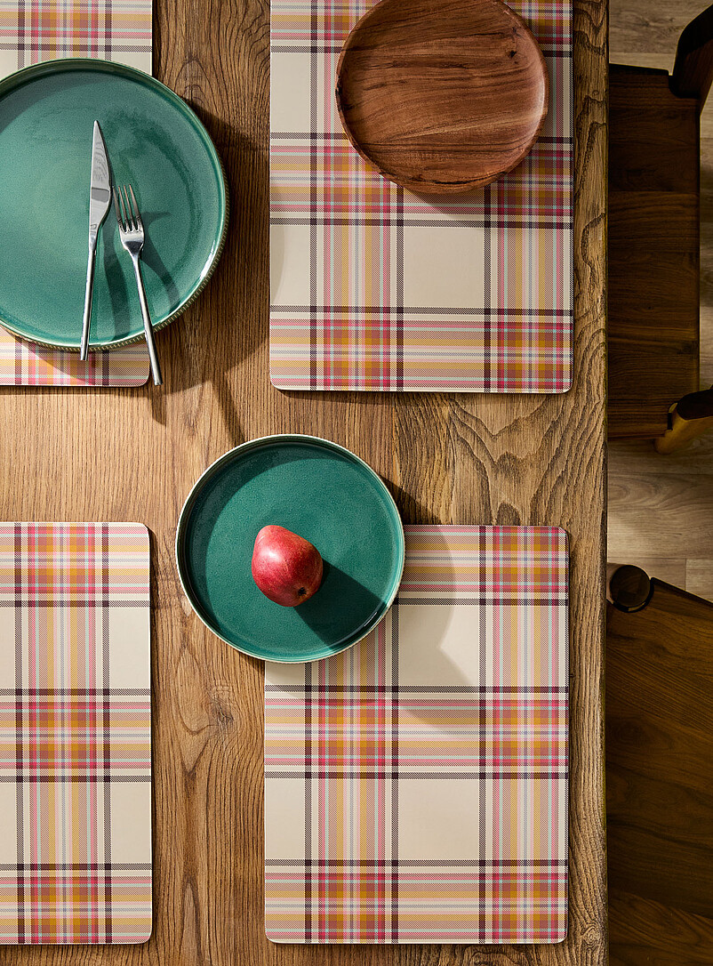 Warm checkers laminated cork placemats Set of 4 product image (primary)