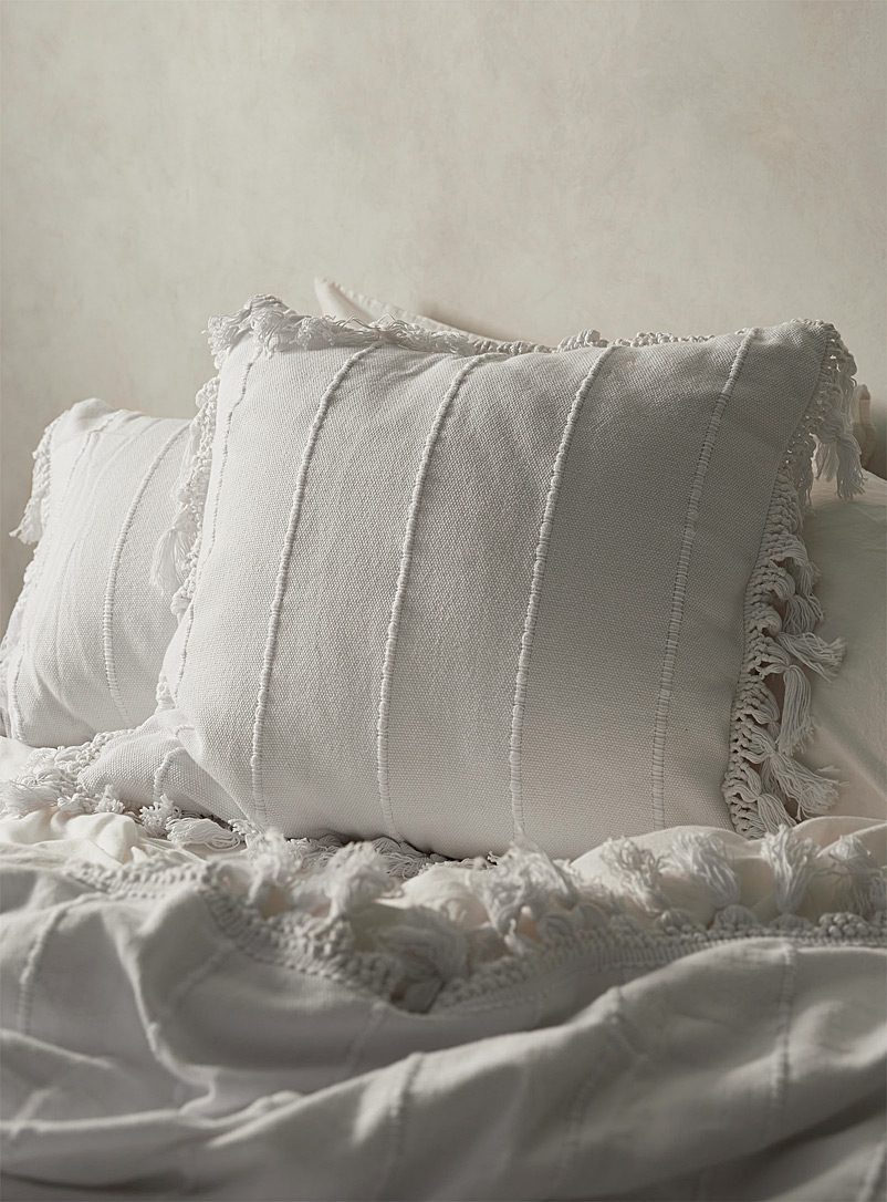 Linen House: Le couvre-oreiller euro pampilles macramé Ivoire blanc os