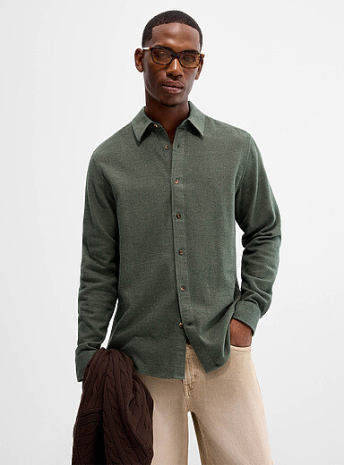 La chemise tricot piqu&eacute; effet chin&eacute; <b>Coupe moderne</b>