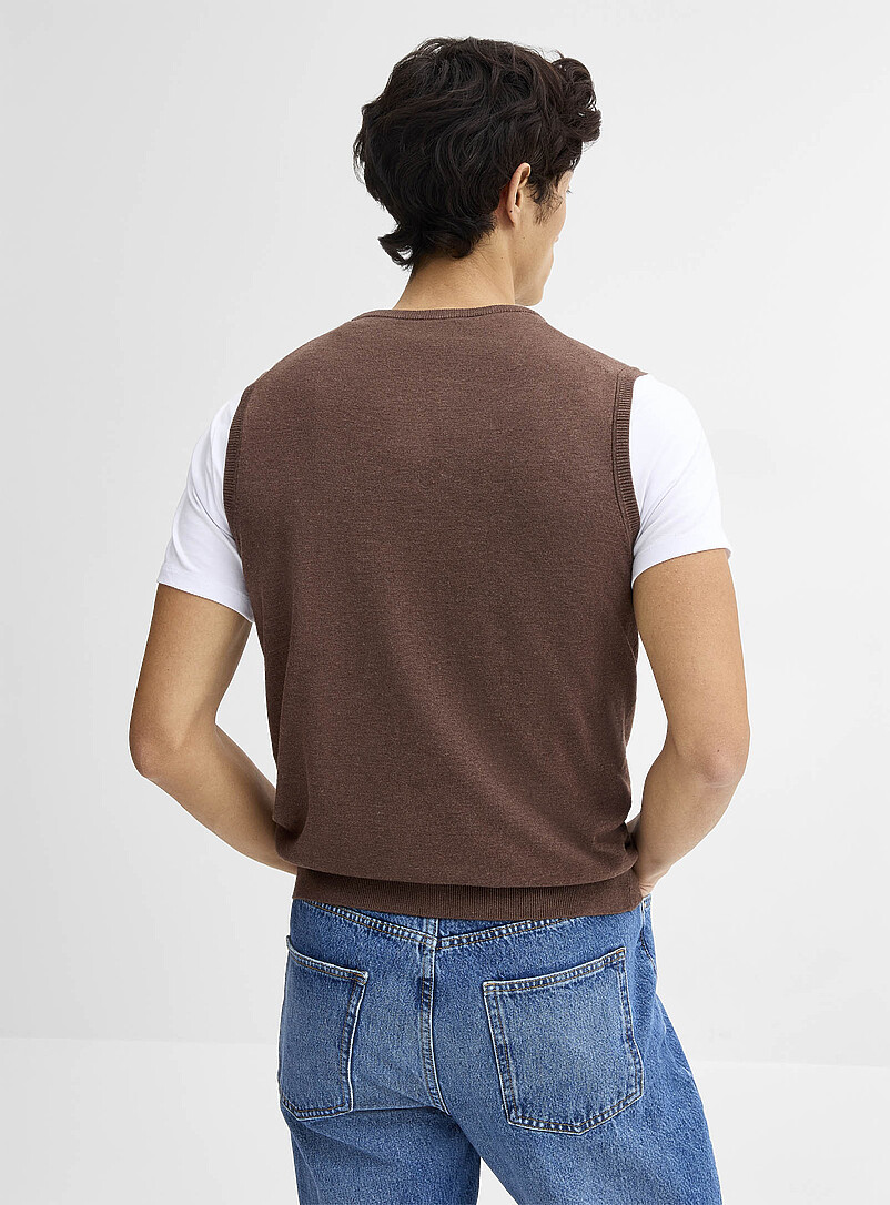 Le 31 Patterned Brown Soft knit vest for men