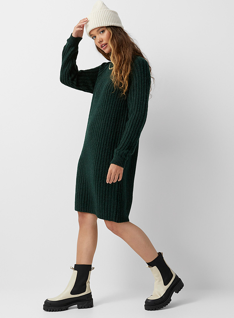 Twik: La robe droite tricot côtelé Vert pour femme
