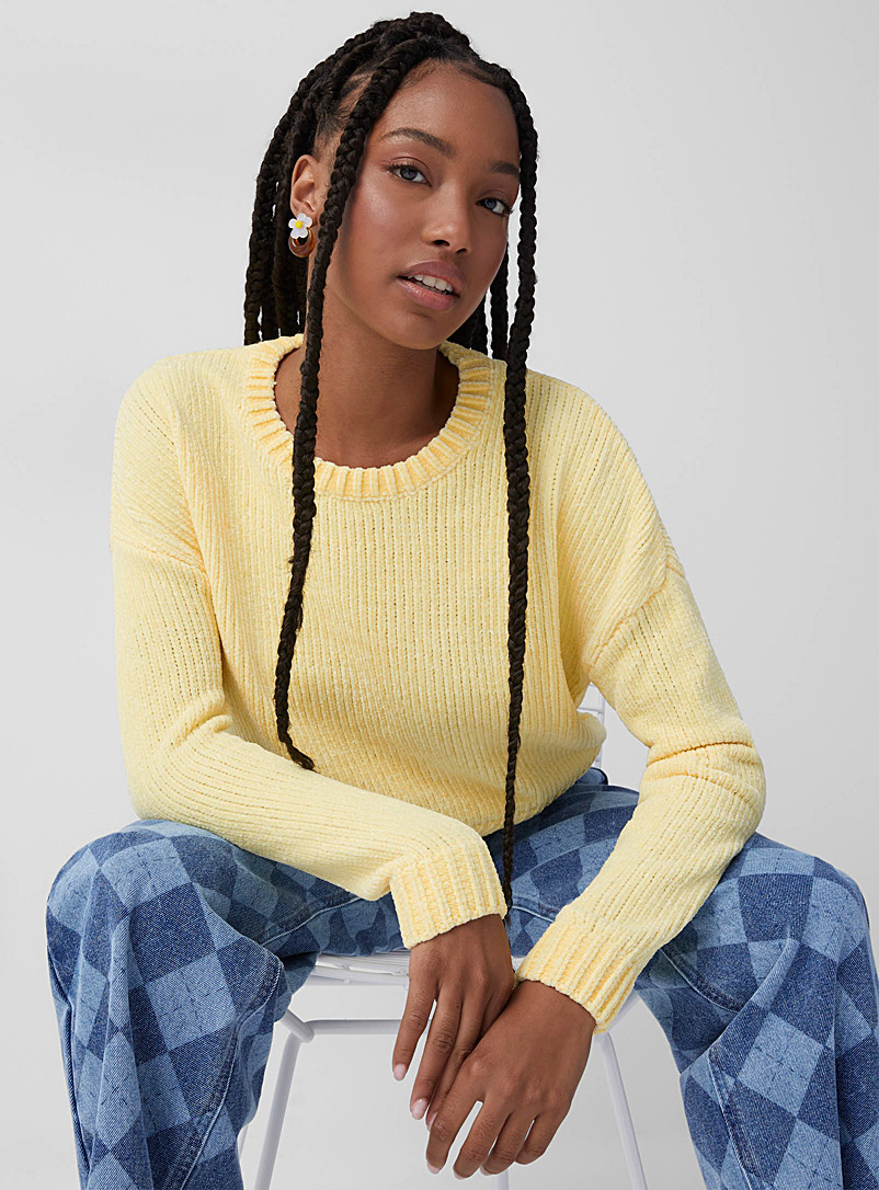 Twik Light Yellow Cropped ribbed chenille sweater for women