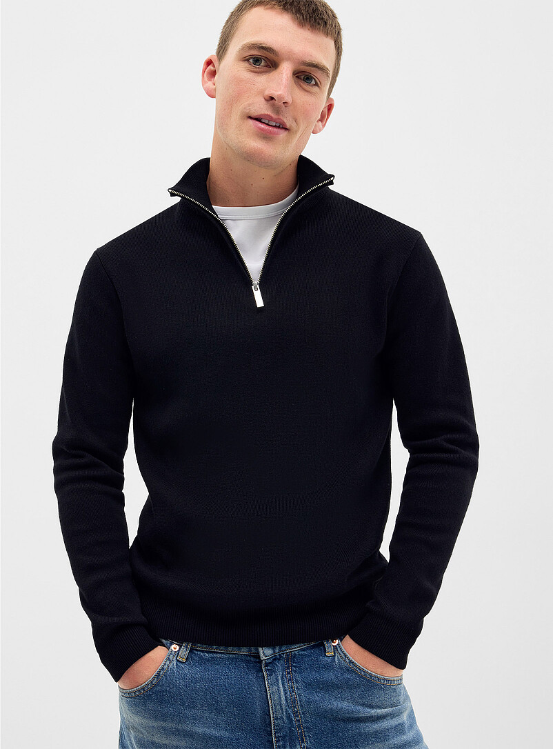 Zip-up mock-neck sweater | Le 31 | Men's Sweaters & Cardigans | Simons