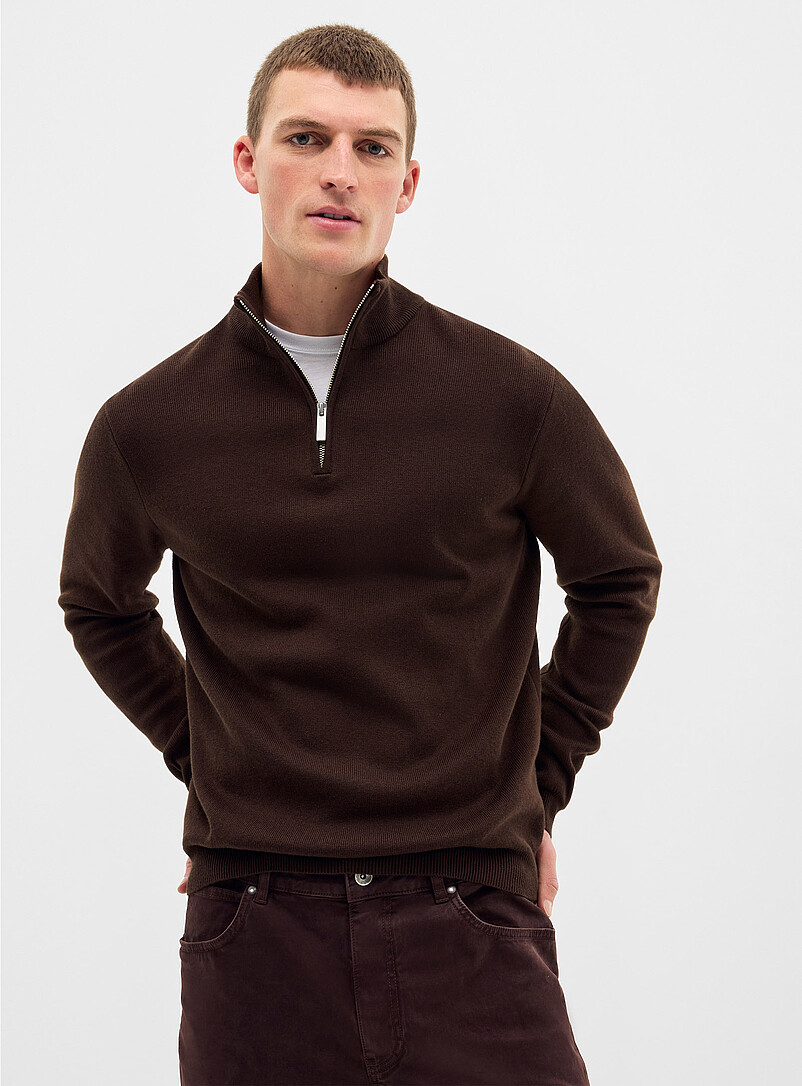 Zip-up mock-neck sweater | Le 31 | Men's Sweaters & Cardigans | Simons
