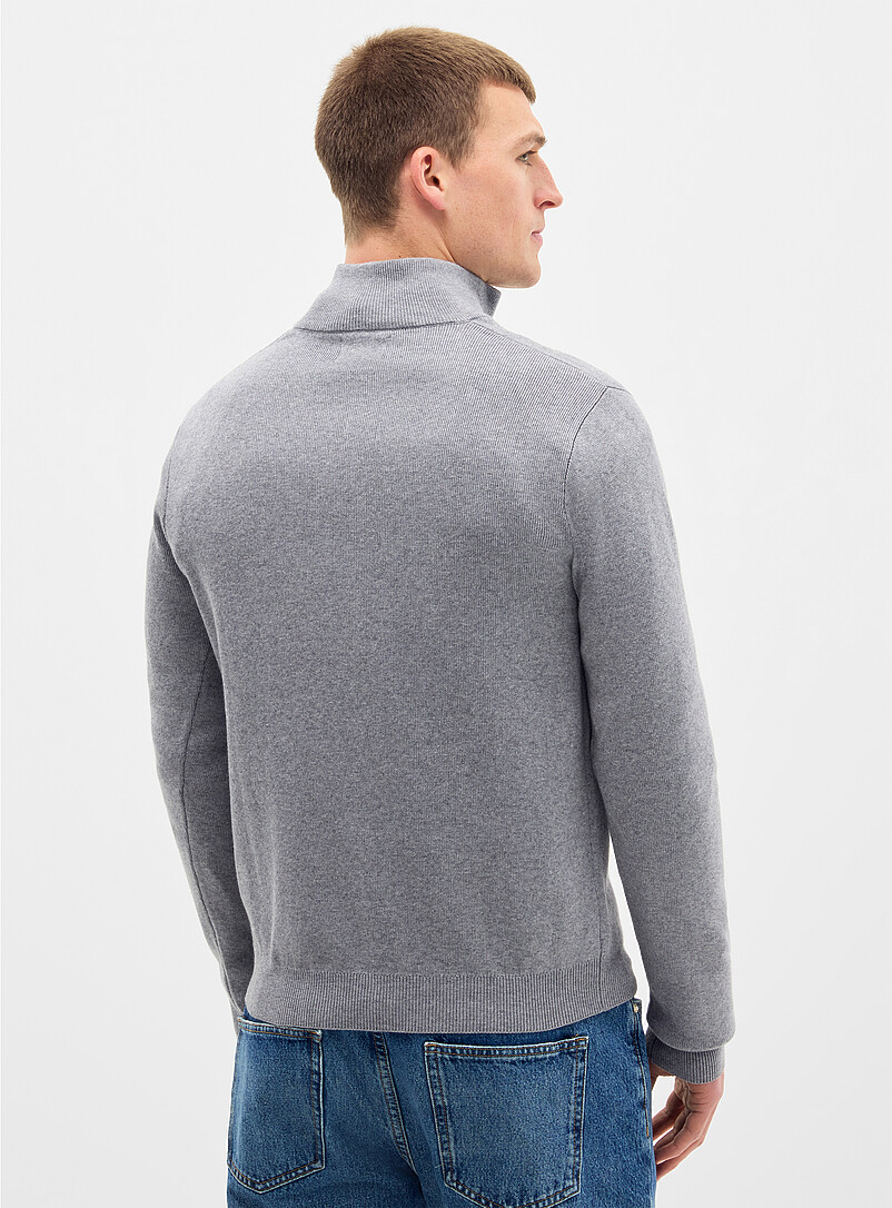 Zip-up mock-neck sweater | Le 31 | Men's Sweaters & Cardigans | Simons