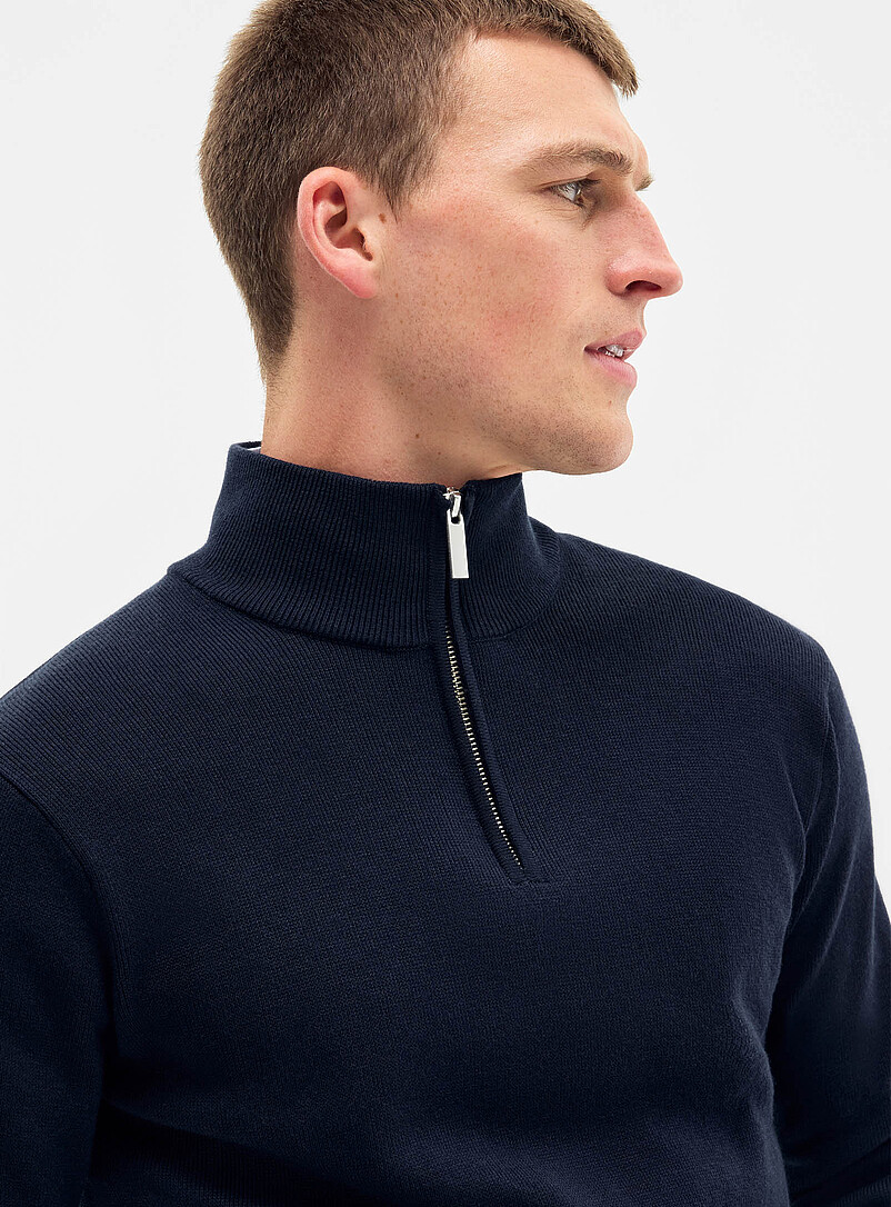 Zip-up mock-neck sweater | Le 31 | Men's Sweaters & Cardigans | Simons