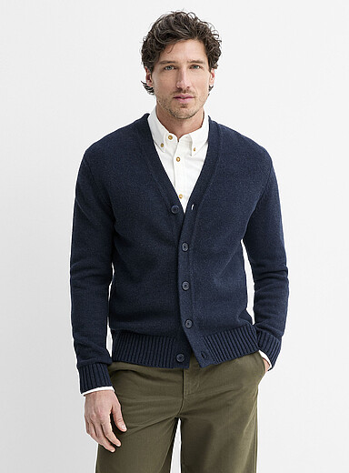 Le cardigan &eacute;pur&eacute; doux tricot