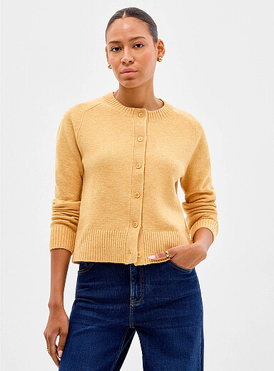 Le cardigan carr&eacute; feutr&eacute; essentiel