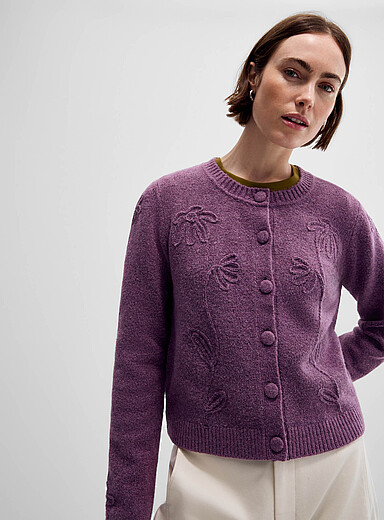 Le cardigan fleurs relief touche de laine