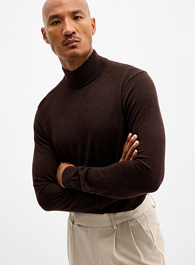 Responsible merino wool mock-neck sweater