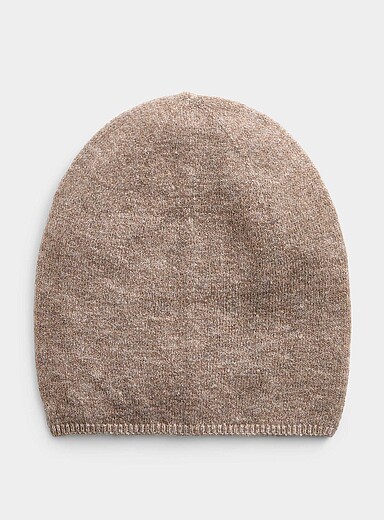 Fine ribbed trim minimalist tuque