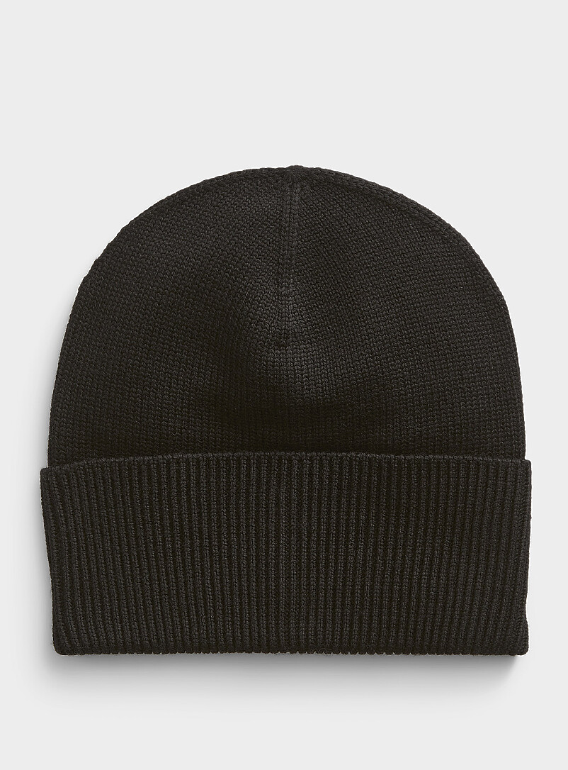 Pure merino wool ribbed tuque product image (primary)