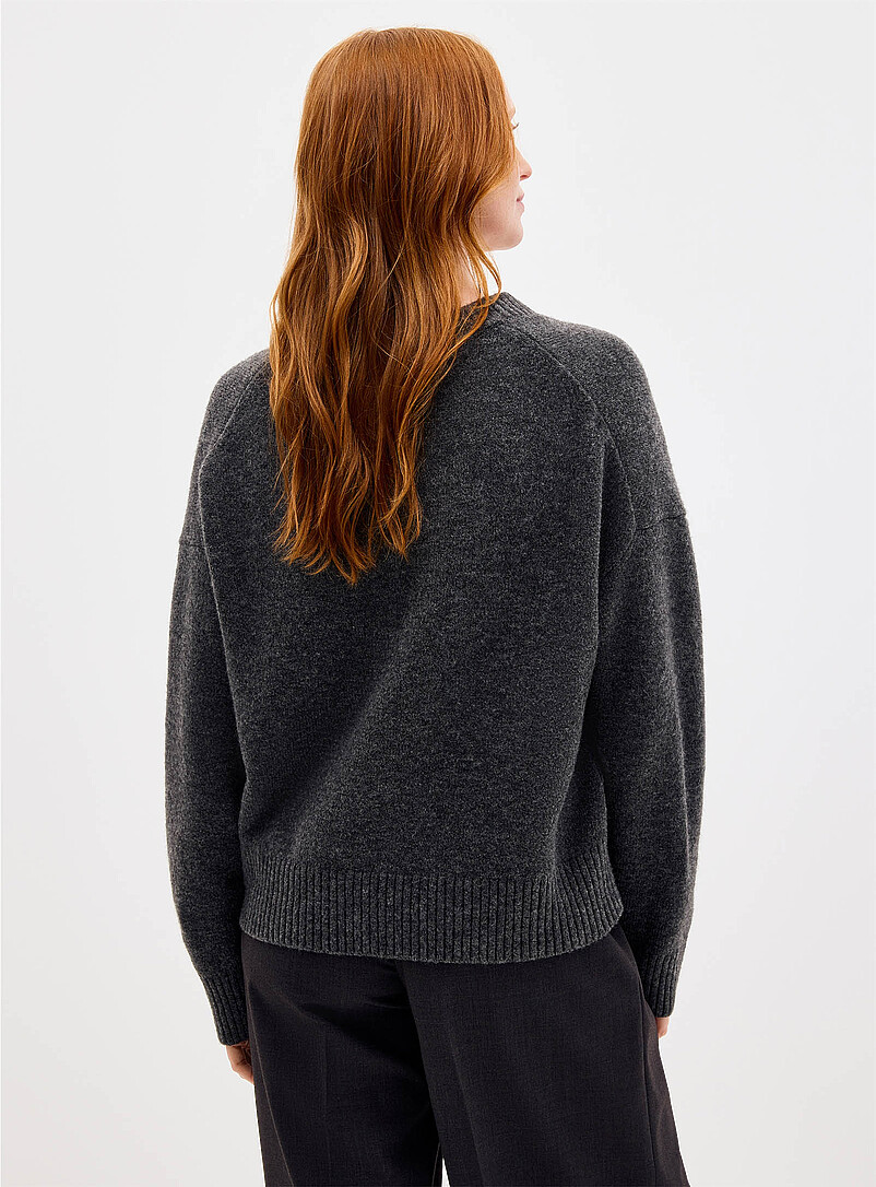 Loose fuzzy V-neck sweater product image 3