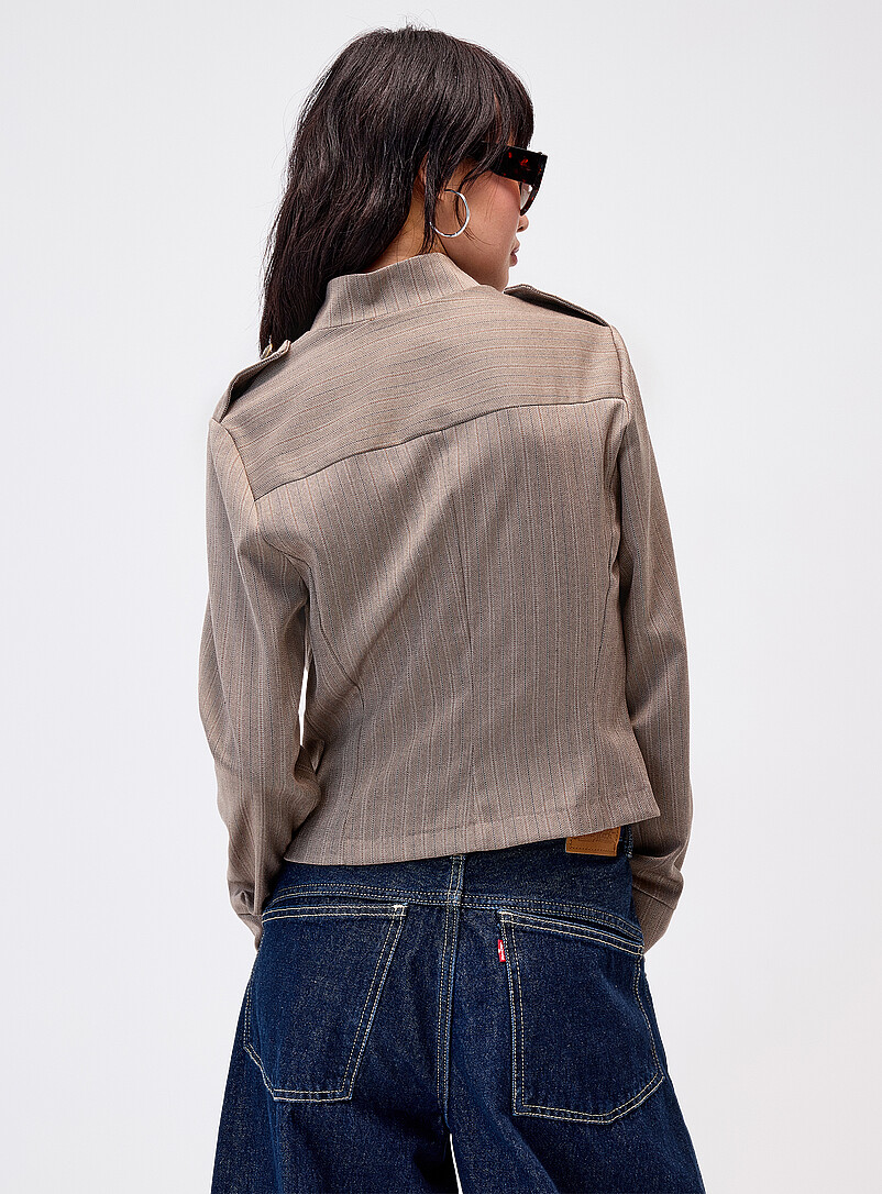 Twik: La veste ajust&eacute;e multiboutons dor&eacute;s Noir pour femme