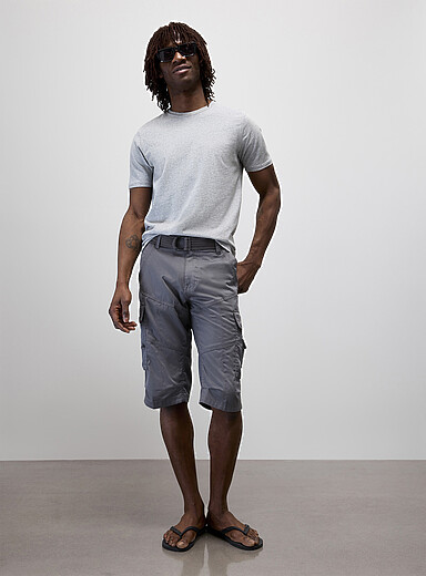 Cargo-pocket belted Bermudas
