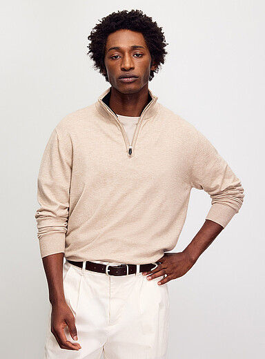 Le chandail col zipp&eacute; tricot souple