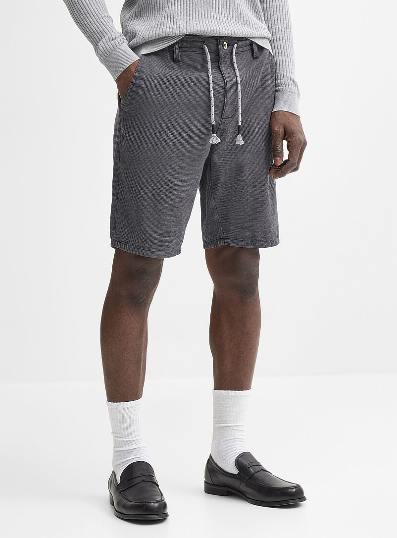 Houndstooth-like knit Bermudas product image 2