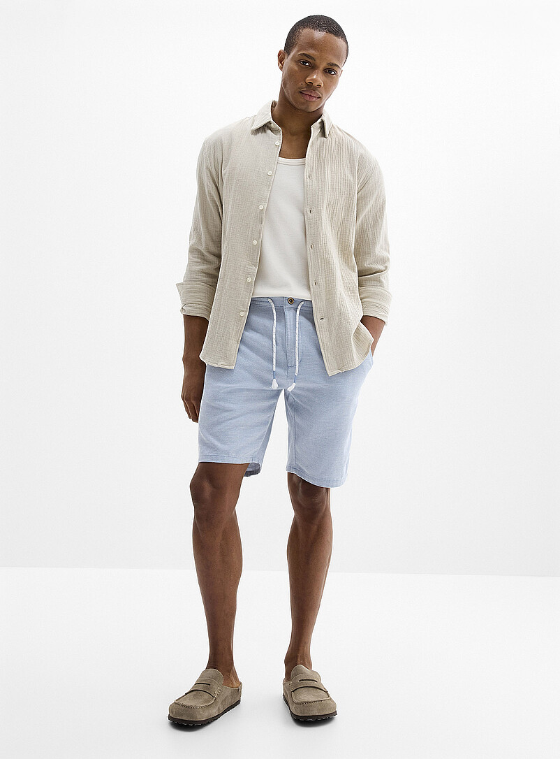 Houndstooth-Like Knit Bermudas