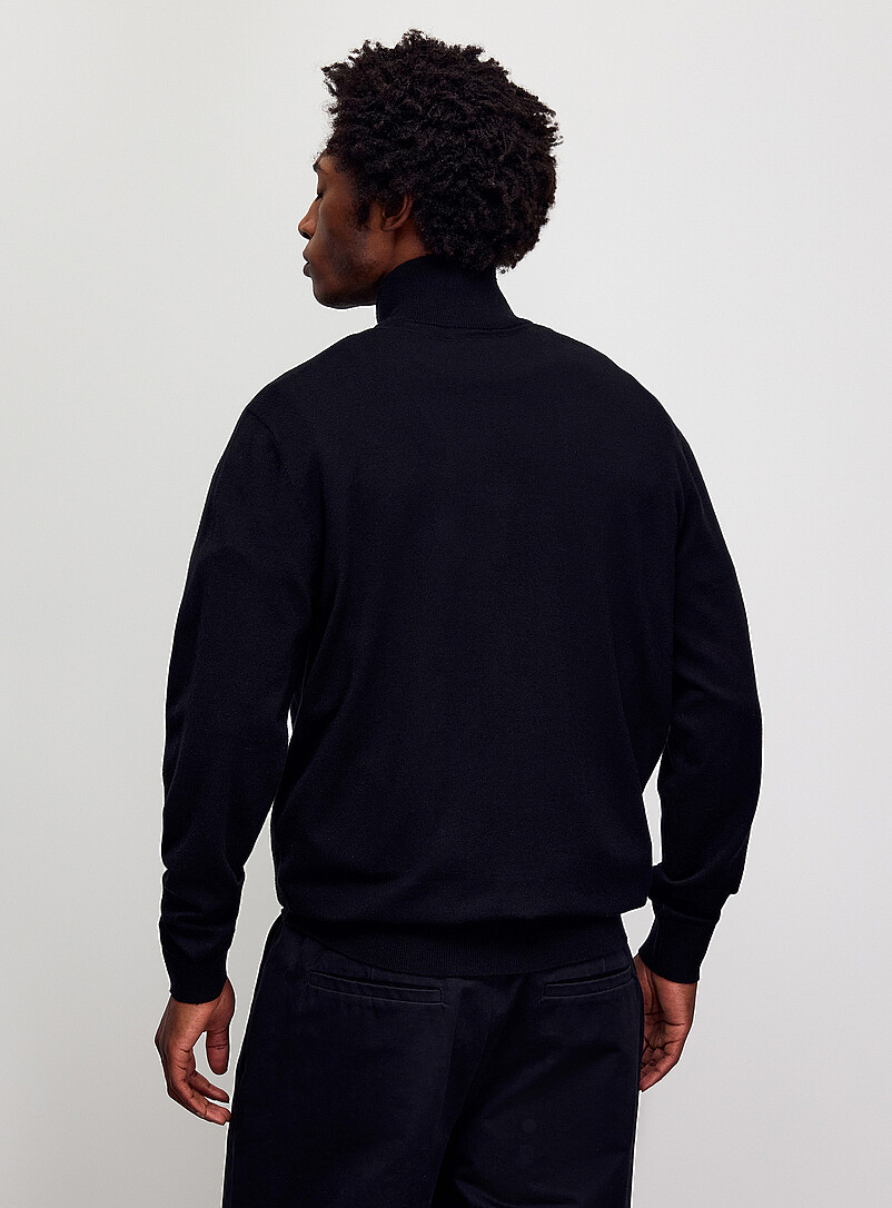 Zip-neck supple knit sweater product image 3
