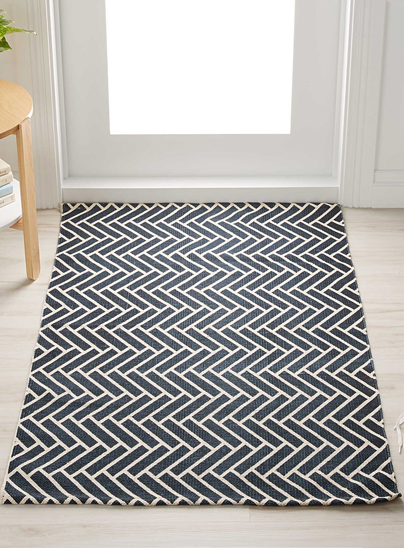 Herringbone rug 90 x 130 cm | Simons Maison | Patterned carpets online ...