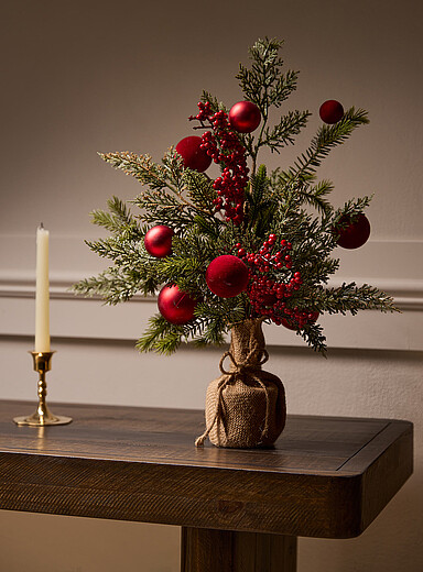 L'arbre d&eacute;co boules et fruits rouges <b>Collection de No&euml;l</b>
