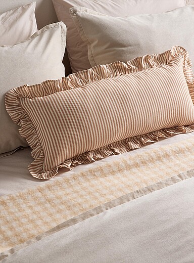 Ruffled trim long striped removable cover cushion 30.5 x 76 cm