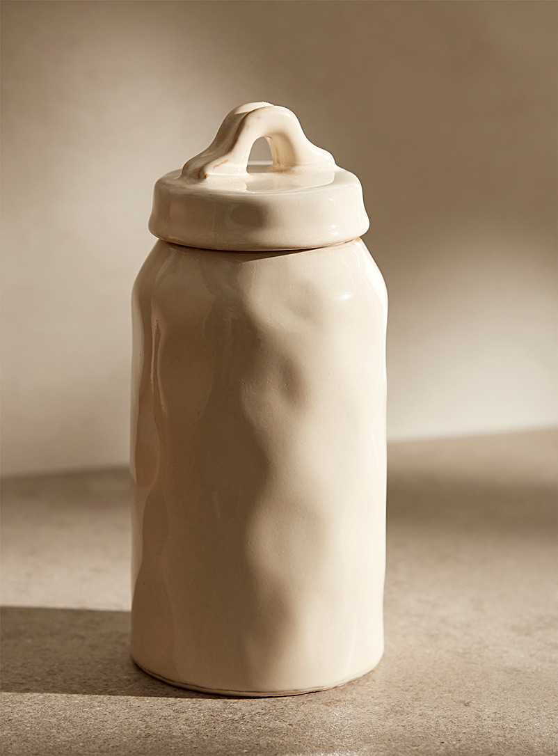 Simons Maison: Le grand pot céramique embossée Beige crème