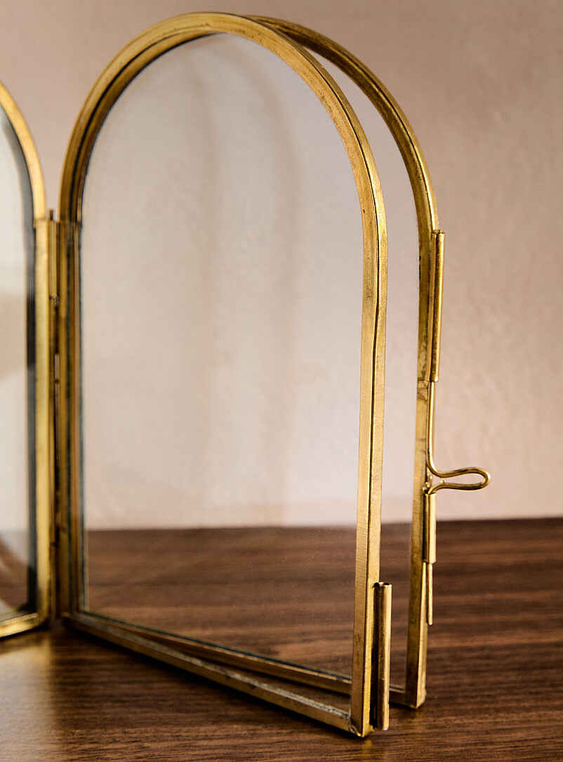 Antique brass arch-shaped double frame product image 2