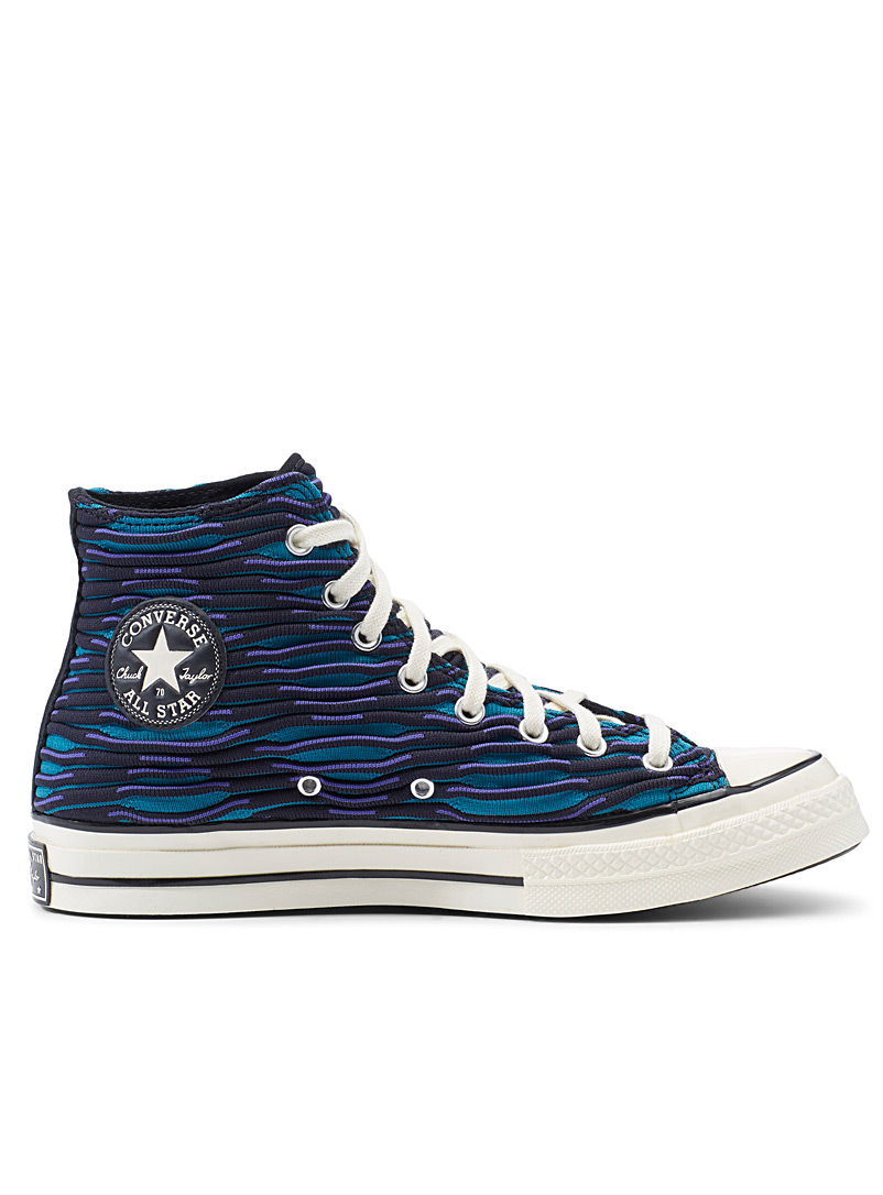 where can you buy converse shoes in canada
