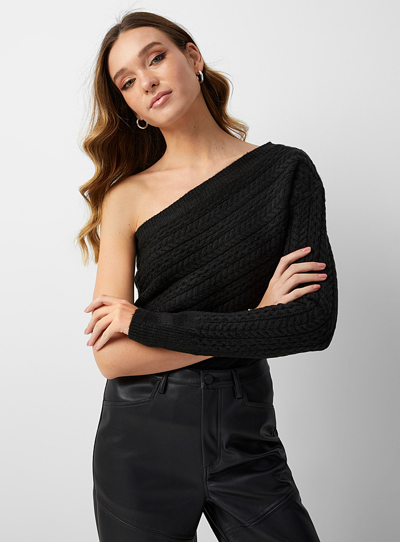 Icône Black Slant cables drop-shoulder sweater for women