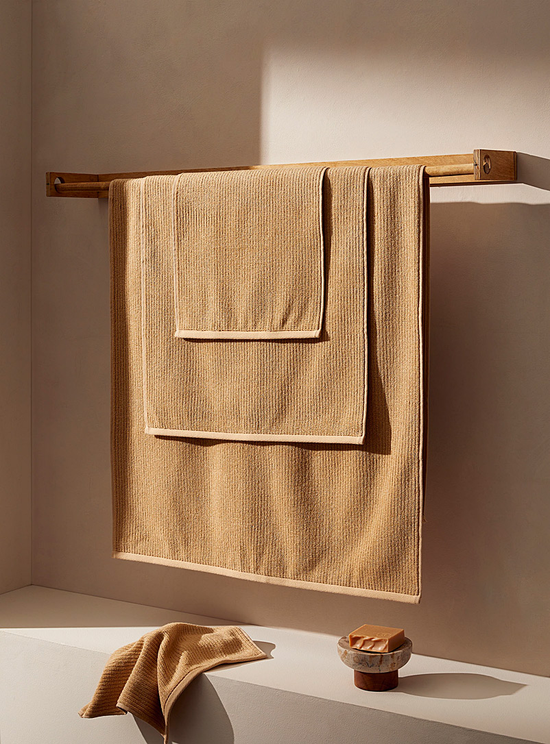 Simons Maison Sand Cotton and modal towels Ultra-soft and fluffy, grooved texture