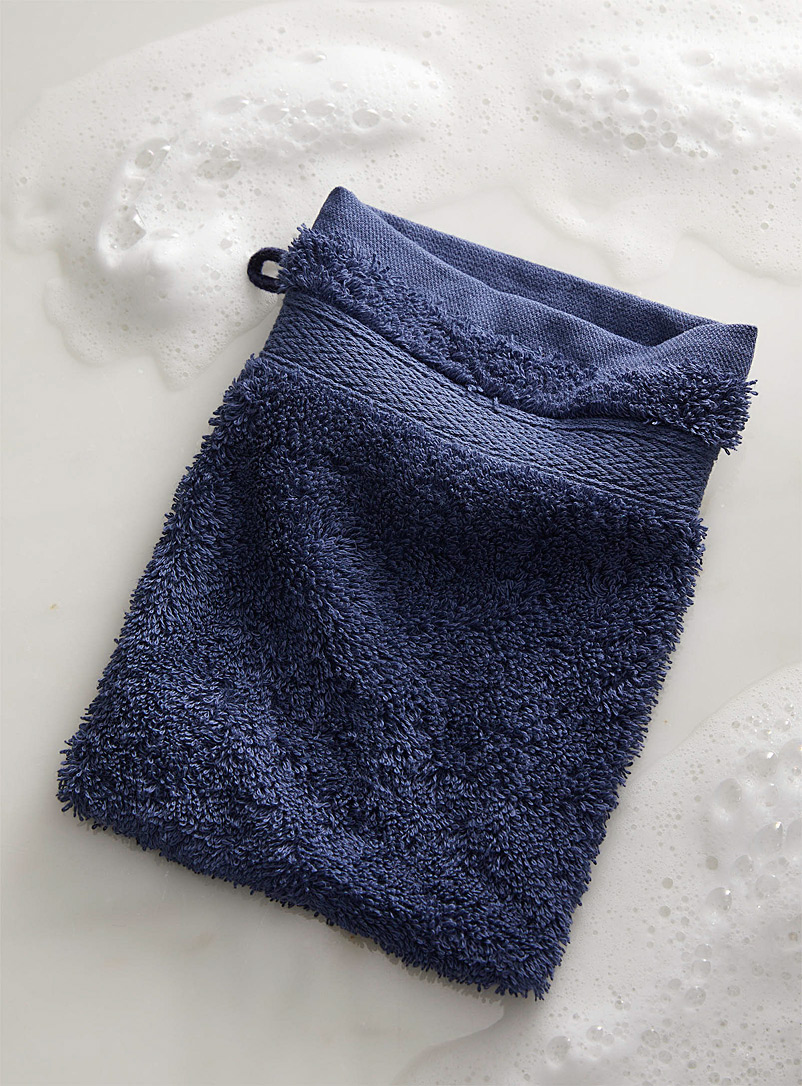 Simons Maison Dark Blue Egyptian cotton wash mitt