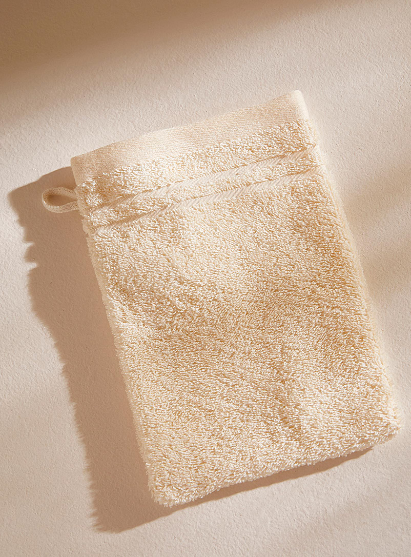 Simons Maison Ivory White Egyptian cotton wash mitt