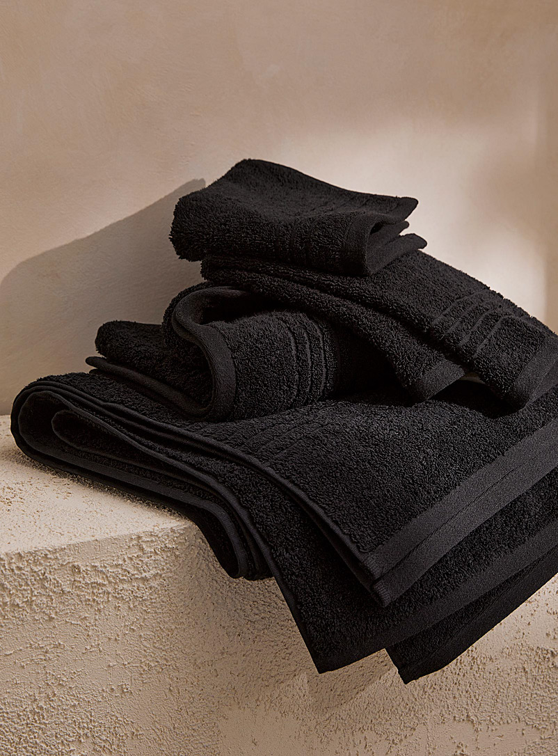 Simons Maison: Les serviettes coton égyptien Douces et absorbantes, très grande qualité Noir