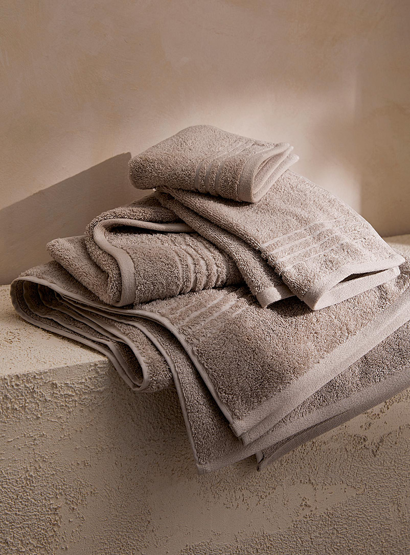 Simons Maison Grey Egyptian cotton towels