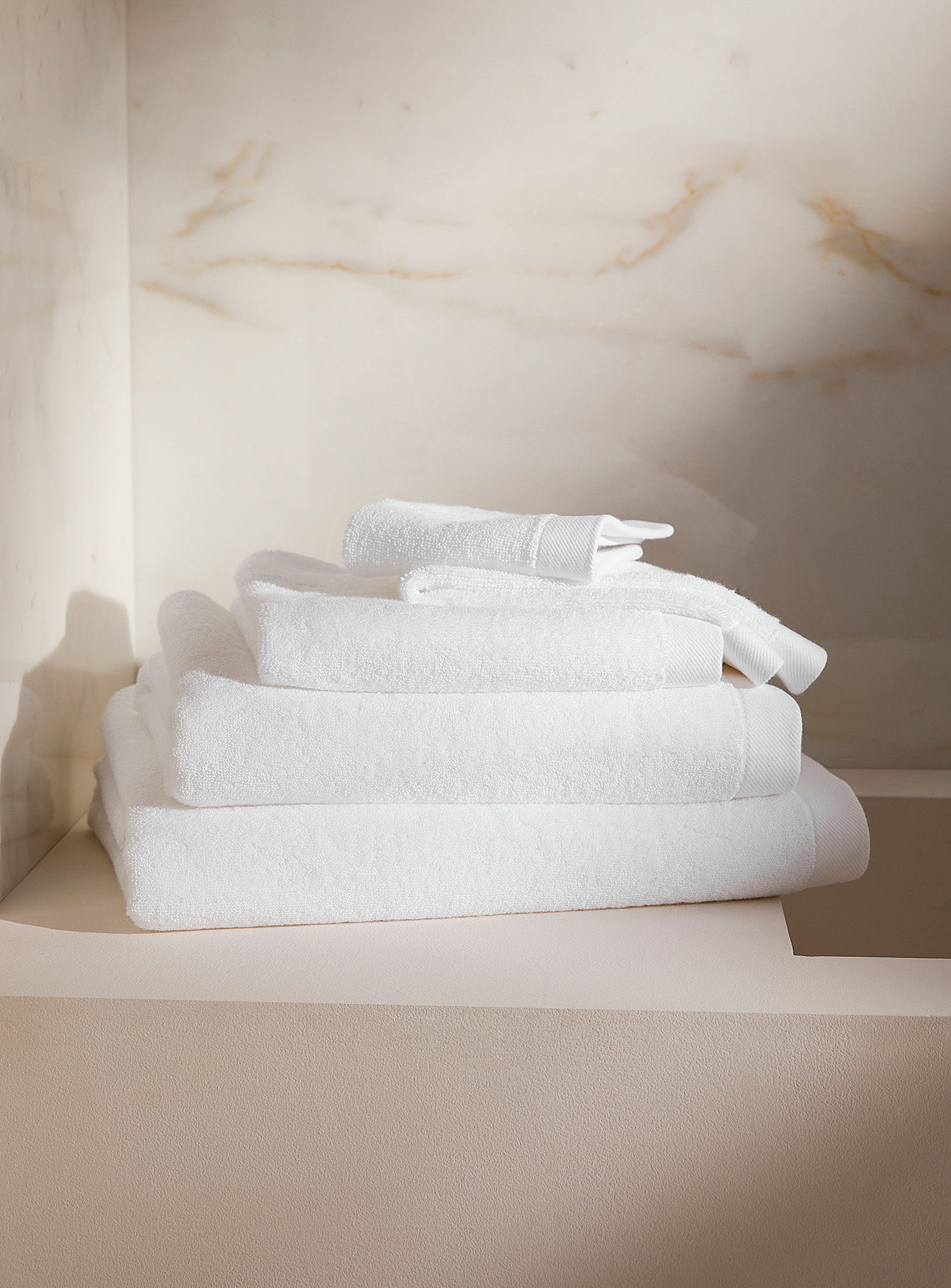 Simons Maison Céleste Zero-twist Towels Soft And Plush, Highly Absorbent In White