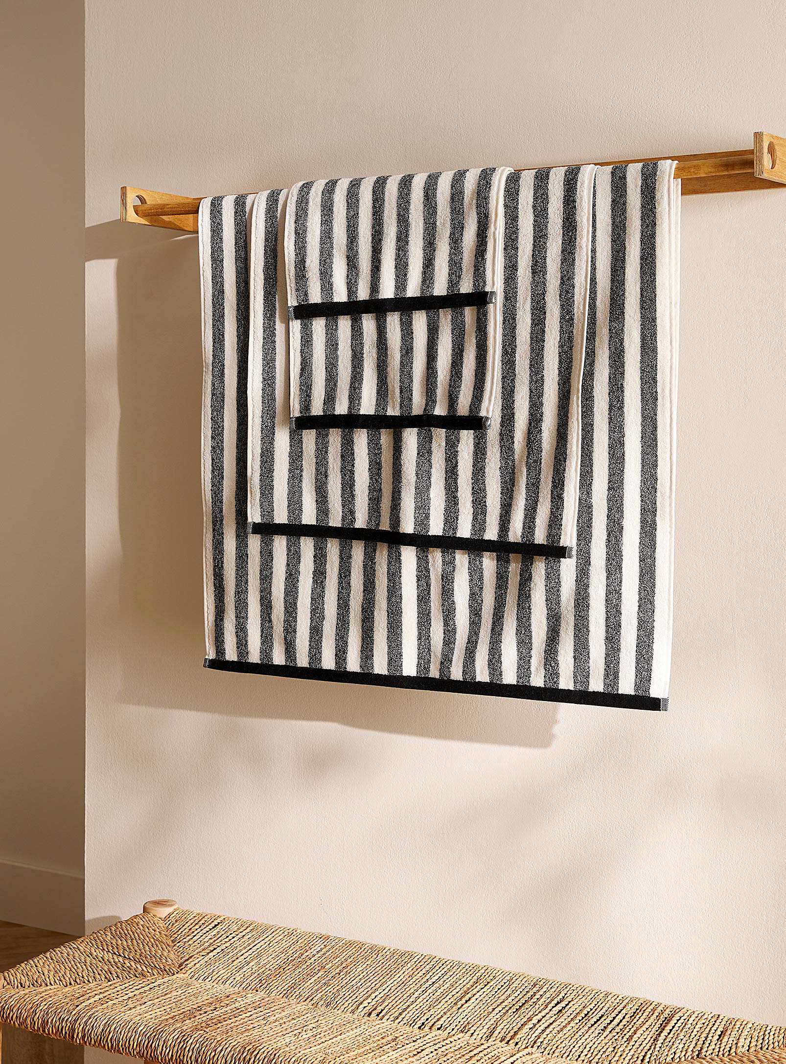 Simons Maison Wide Stripe Towels In Black And White