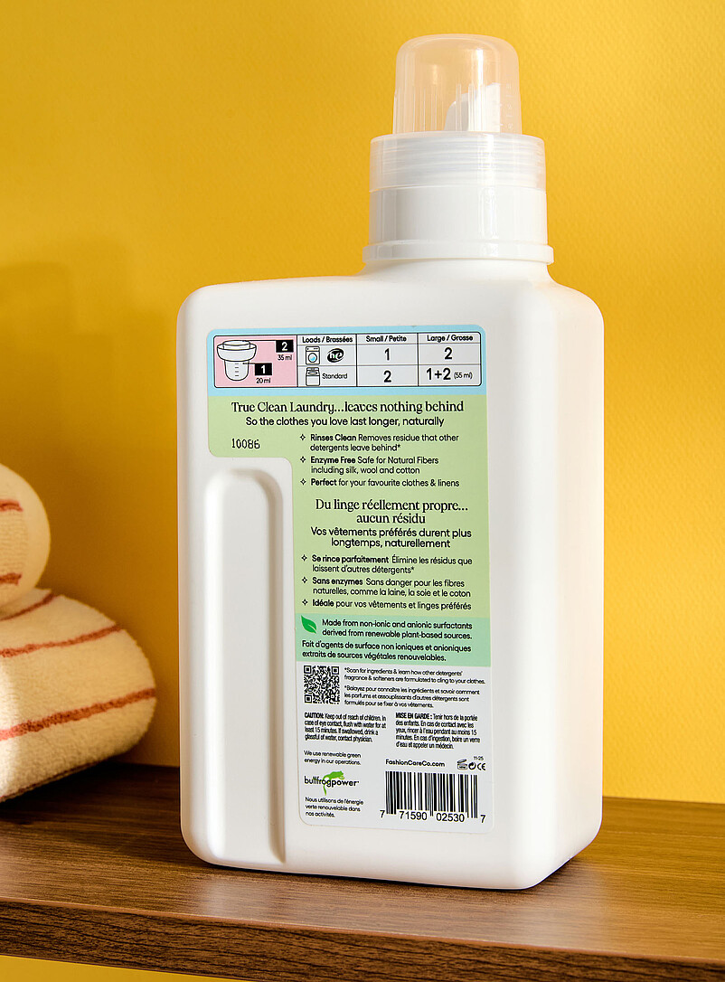Premium mild fragrance liquid laundry detergent product image 2