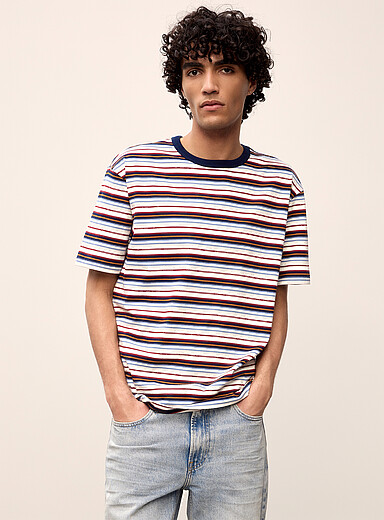 Le t-shirt rayure multiple