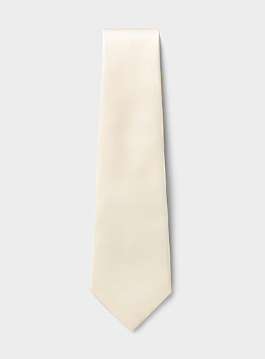Solid oxford tie