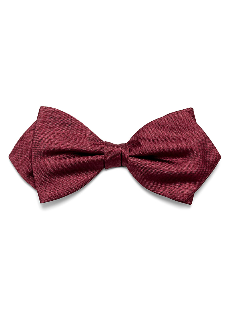 Blick Ruby Red Satiny monochrome bow tie for men